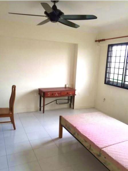 456 Hougang Avenue 10, 456 Hougang Avenue 10, Hougang / Punggol / Sengkang, 3 Bedrooms, 1,130 sqft, HDB Flat For Sale, by Lisa Saw, 500273718 - Bedroom - PropertyGuru.com.sg