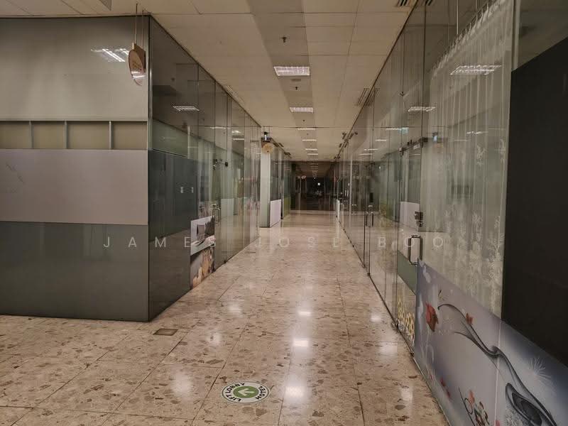 Concorde Shopping Centre, 317 317, Alexandra / Commonwealth, 377 sqft, Other Retail For Sale, by James Jose Boo, 500273730 - Corridor - CommercialGuru.com.sg