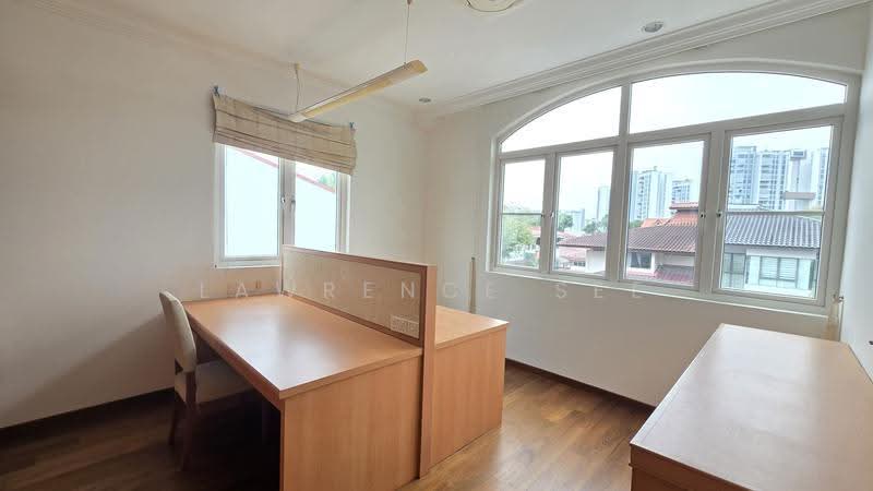 Thomson Bungalow for sale, Thomson green, Ang Mo Kio / Bishan / Thomson, 7 Bedrooms, 10,000 sqft, Bungalow House For Sale, by Lawrence See, 500273736 - PropertyGuru.com.sg