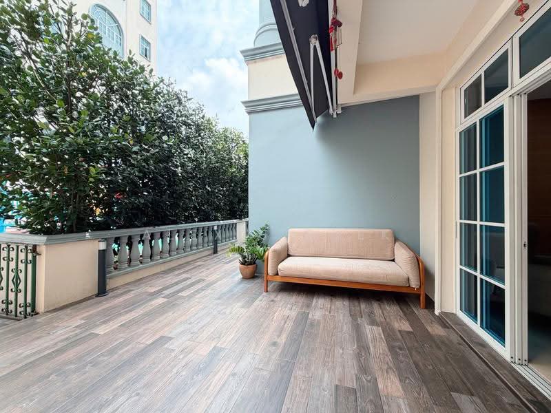 La Suisse I, 58 Swiss View, Newton / Novena, 3 Bedrooms, 2,099 sqft, Condominium For Sale, by Alexis Quek, 500273740 - Balcony - PropertyGuru.com.sg