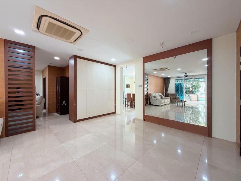 La Suisse I, 58 Swiss View, Newton / Novena, 3 Bedrooms, 2,099 sqft, Condominium For Sale, by Alexis Quek, 500273740 - Living Room - PropertyGuru.com.sg
