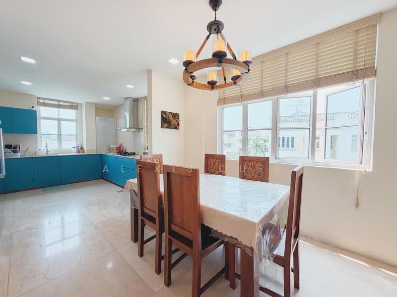 La Suisse I, 58 Swiss View, Newton / Novena, 3 Bedrooms, 2,099 sqft, Condominium For Sale, by Alexis Quek, 500273740 - Kitchen - PropertyGuru.com.sg