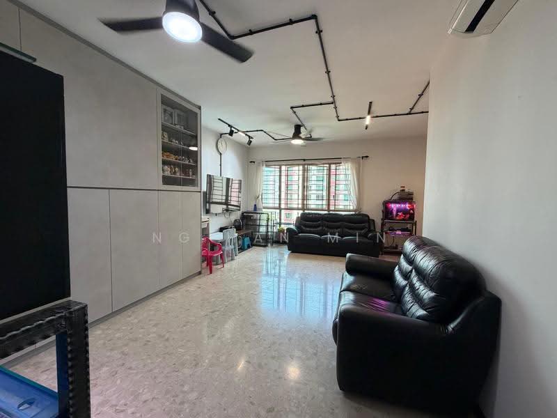 The Rivervale, 3 Rivervale Link, Hougang / Punggol / Sengkang, 3 Bedrooms, 1,292 sqft, Condominium For Sale, by Ng Han Min, 500273745 - Living Room - PropertyGuru.com.sg