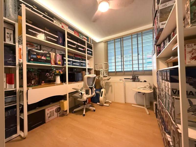 443 Tampines Street 43, 443 Tampines Street 43, Pasir Ris / Tampines, 3 Bedrooms, 904 sqft, HDB Flat For Sale, by Eugene Lee, 500273754 - Study - PropertyGuru.com.sg