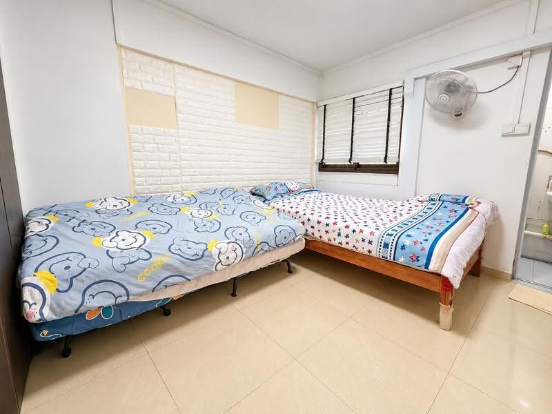 329 Ang Mo Kio Avenue 3, 329 Ang Mo Kio Avenue 3, Ang Mo Kio / Bishan / Thomson, 2 Bedrooms, 785 sqft, HDB Flat For Sale, by Gaynor Lim, 500273757 - PropertyGuru.com.sg