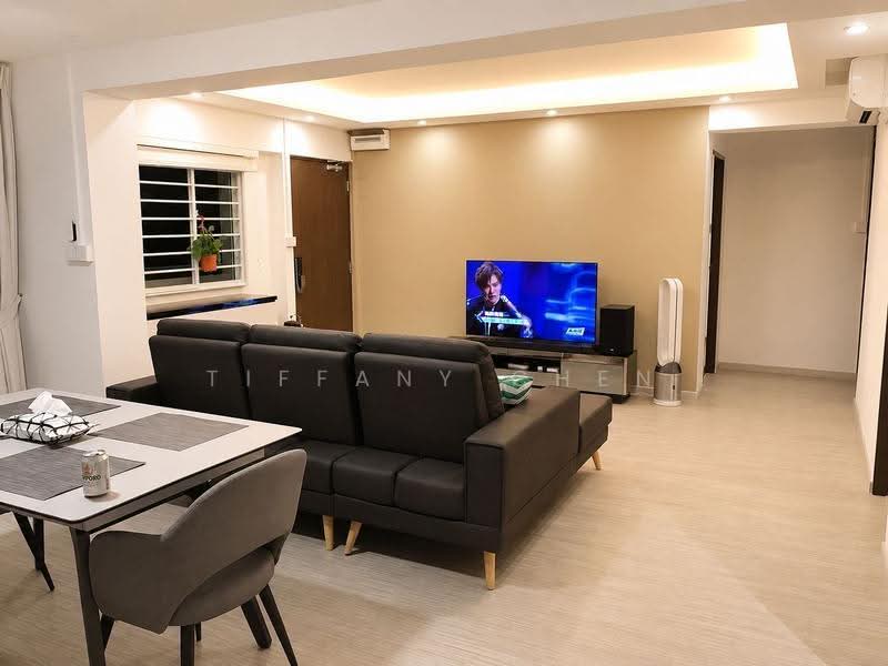 272 Bishan Street 24, 272 Bishan Street 24, Ang Mo Kio / Bishan / Thomson, 3 Bedrooms, 1,119 sqft, HDB Flat For Sale, by Tiffany Chen, 500273774 - Living Room - PropertyGuru.com.sg