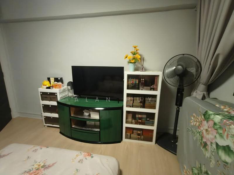 54 Chai Chee Street, 54 Chai Chee Street, Bedok / Upper East Coast, Room Rental, 200 sqft, HDB Flat For Rent, by Alan Huy, 500273776 - Living Room - PropertyGuru.com.sg