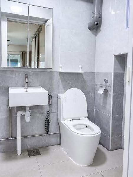 371 Woodlands Avenue 1, 371 Woodlands Avenue 1, Admiralty / Woodlands, 4 Bedrooms, 1,356 sqft, HDB Flat For Sale, by Dylan Seng 成伟洋, 500273779 - Bathroom - PropertyGuru.com.sg