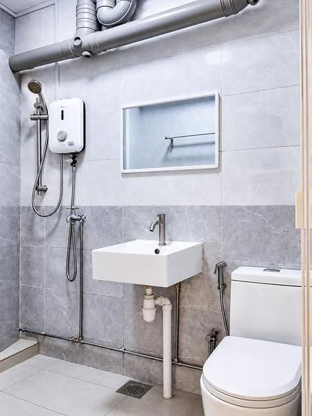 371 Woodlands Avenue 1, 371 Woodlands Avenue 1, Admiralty / Woodlands, 4 Bedrooms, 1,356 sqft, HDB Flat For Sale, by Dylan Seng 成伟洋, 500273779 - Bathroom - PropertyGuru.com.sg