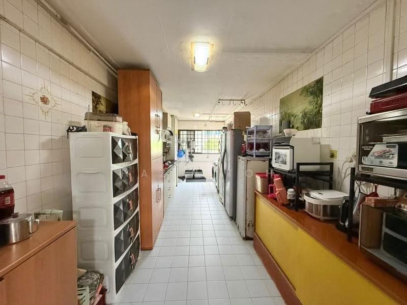 234 Yishun Street 21, 234 Yishun Street 21, Sembawang / Yishun, 3 Bedrooms, 979 sqft, HDB Flat For Sale, by Hazel Toh, 500273783 - Kitchen - PropertyGuru.com.sg