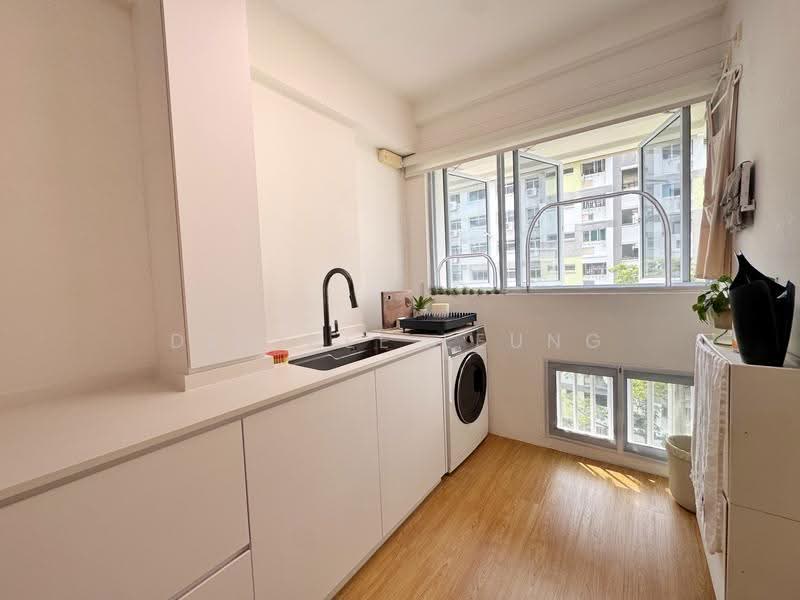 650 Jalan Tenaga, 650 Jalan Tenaga, Eunos / Geylang / Paya Lebar, 3 Bedrooms, 1,163 sqft, HDB Flat For Sale, by Desiree Leung, 500273786 - Kitchen - PropertyGuru.com.sg