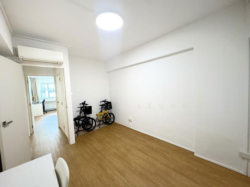 650 Jalan Tenaga, 650 Jalan Tenaga, Eunos / Geylang / Paya Lebar, 3 Bedrooms, 1,163 sqft, HDB Flat For Sale, by Desiree Leung, 500273786 - Common room 2 - PropertyGuru.com.sg