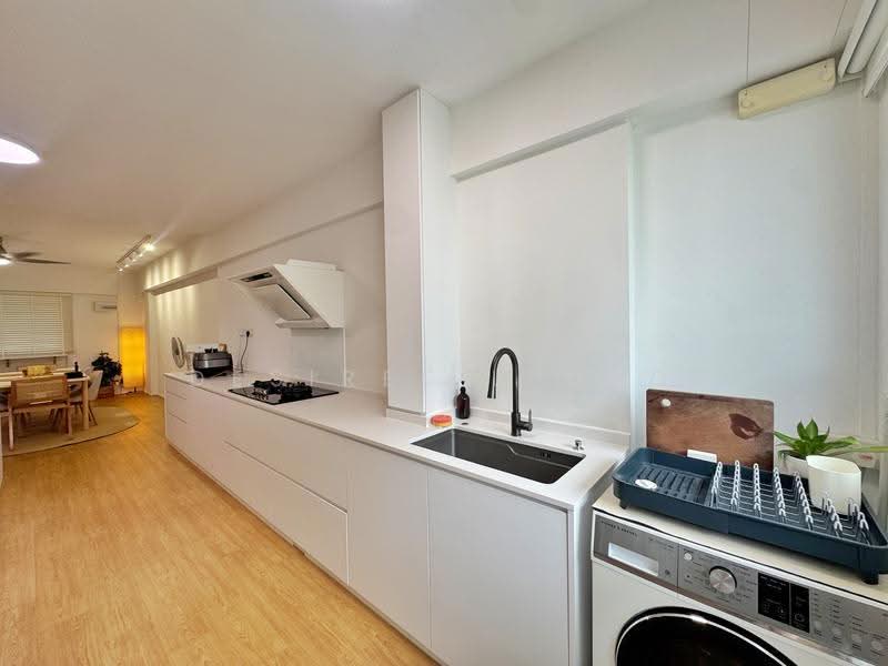 650 Jalan Tenaga, 650 Jalan Tenaga, Eunos / Geylang / Paya Lebar, 3 Bedrooms, 1,163 sqft, HDB Flat For Sale, by Desiree Leung, 500273786 - Kitchen - PropertyGuru.com.sg