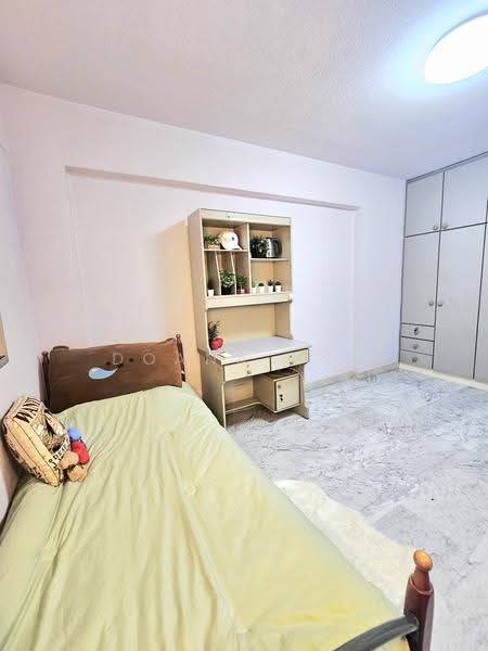 414 Ang Mo Kio Avenue 10, 414 Ang Mo Kio Avenue 10, Ang Mo Kio / Bishan / Thomson, Room Rental, 250 sqft, HDB Flat For Rent, by Doana Tan, 500273799 - PropertyGuru.com.sg