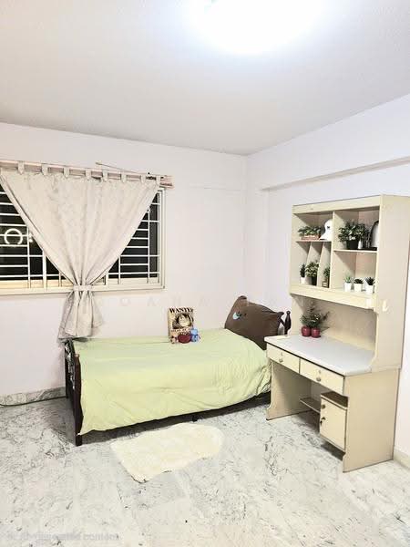 414 Ang Mo Kio Avenue 10, 414 Ang Mo Kio Avenue 10, Ang Mo Kio / Bishan / Thomson, Room Rental, 250 sqft, HDB Flat For Rent, by Doana Tan, 500273799 - PropertyGuru.com.sg