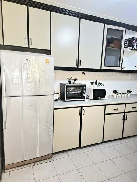 414 Ang Mo Kio Avenue 10, 414 Ang Mo Kio Avenue 10, Ang Mo Kio / Bishan / Thomson, Room Rental, 250 sqft, HDB Flat For Rent, by Doana Tan, 500273799 - PropertyGuru.com.sg