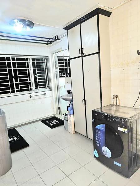 414 Ang Mo Kio Avenue 10, 414 Ang Mo Kio Avenue 10, Ang Mo Kio / Bishan / Thomson, Room Rental, 250 sqft, HDB Flat For Rent, by Doana Tan, 500273799 - PropertyGuru.com.sg