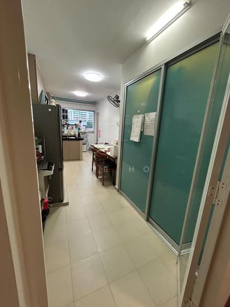 759 Yishun Street 72, 759 Yishun Street 72, Sembawang / Yishun, 3 Bedrooms, 904 sqft, HDB Flat For Sale, by Bob Ho, 500273802 - Kitchen - PropertyGuru.com.sg