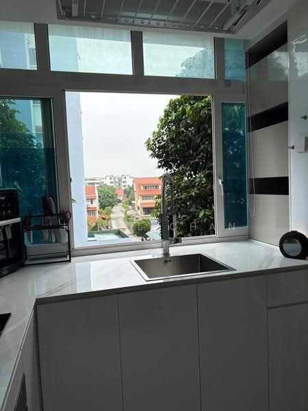 Taipan Grand, 501 Marine Parade Road, East Coast / Marine Parade, 3 Bedrooms, 1,238 sqft, Condominium For Sale, by Hazel Chan, 500273808 - Kitchen - PropertyGuru.com.sg