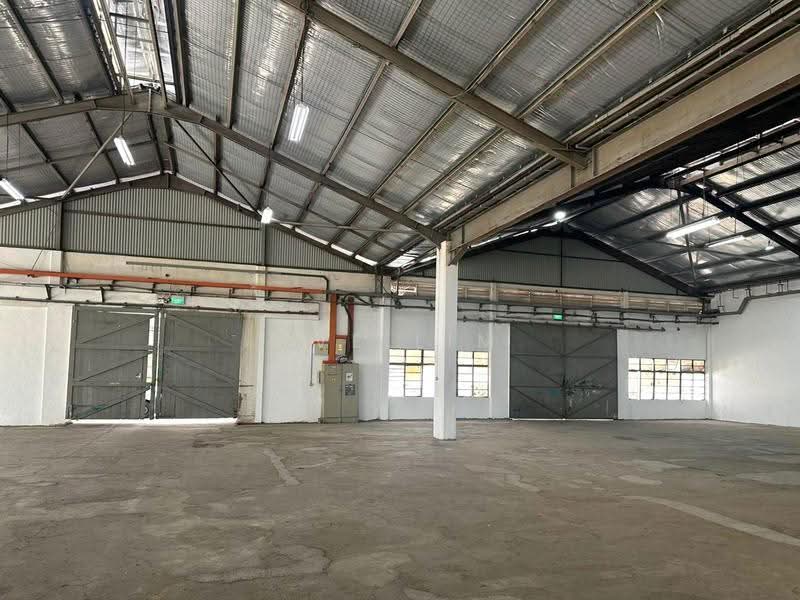 International Road, Boon Lay / Jurong / Tuas, 12,000 sqft, Warehouse For Rent, by Eve Lim, 500273809 - Interior - CommercialGuru.com.sg