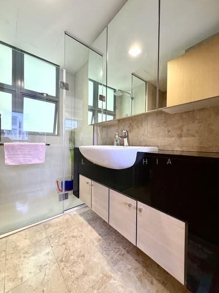 Lakeholmz, 86 Corporation Road, Boon Lay / Jurong / Tuas, 2 Bedrooms, 1,023 sqft, Condominium For Sale, by Amelia Chia, 500273819 - PropertyGuru.com.sg