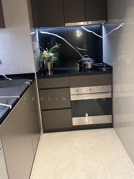 One Marina Gardens, 3 Marina Gardens Lane, Boat Quay / Raffles Place / Marina, 3 Bedrooms, 904 sqft, Apartment For Sale, by Pauline Ong, 500273828 - Kitchen - PropertyGuru.com.sg