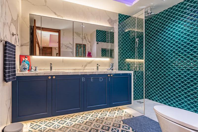 Yong An Park, 325 River Valley Road, Orchard / River Valley, 4 Bedrooms, 6,695 sqft, Condominium For Sale, by Harmeet Singh Bedi, 500273837 - Bathroom - PropertyGuru.com.sg