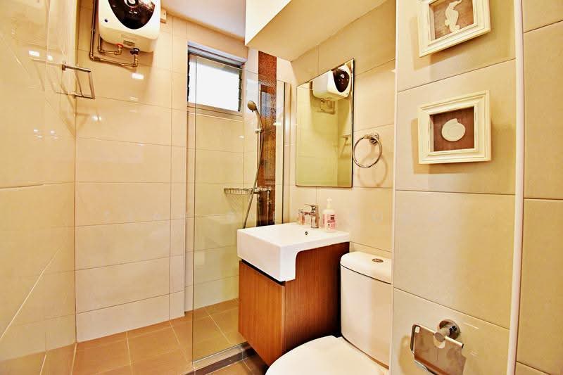 227 Simei Street 4, 227 Simei Street 4, Pasir Ris / Tampines, 3 Bedrooms, 1,119 sqft, HDB Flat For Sale, by Seah Siew Yong, 500273838 - Bathroom - PropertyGuru.com.sg