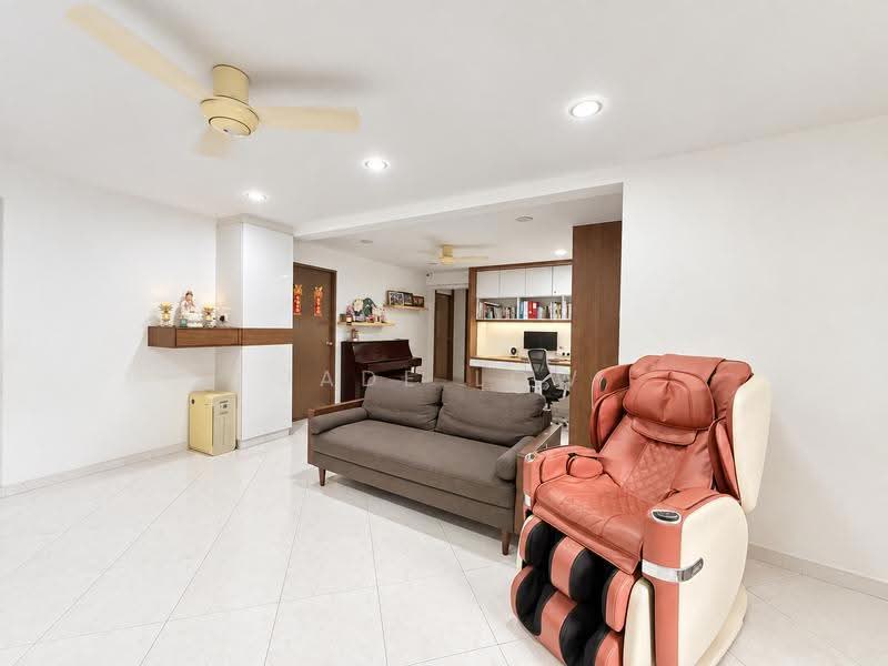 902 Jurong West Street 91, 902 Jurong West Street 91, Boon Lay / Jurong / Tuas, 4 Bedrooms, 1,313 sqft, HDB Flat For Sale, by Jade Low, 500273839 - Living Room - PropertyGuru.com.sg