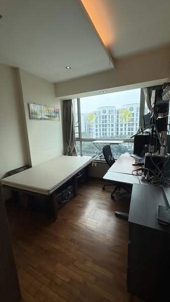 Caspian, 50 Lakeside Drive, Boon Lay / Jurong / Tuas, 3 Bedrooms, 1,001 sqft, Condominium For Rent, by Vivian Sun, 500273840 - Study - PropertyGuru.com.sg
