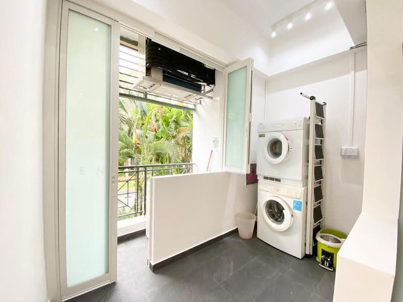 Pebble Bay, 130 Tanjong Rhu Road, East Coast / Marine Parade, 3 Bedrooms, 1,302 sqft, Condominium For Sale, by Jen James (邱瑞蓁), 500273851 - Balcony - PropertyGuru.com.sg