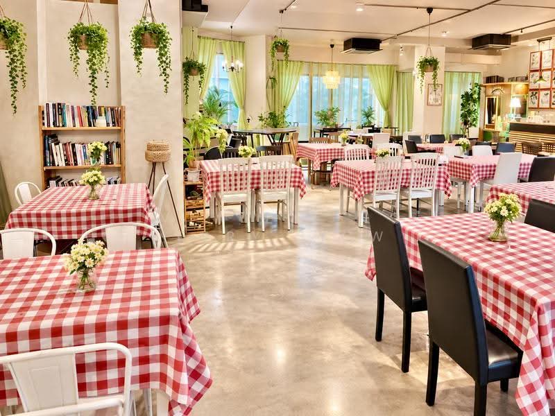 Orchard Towers, 400 Orchard Road, Orchard / River Valley, 2,350 sqft, Food & Beverage For Rent, by Perry Siow, 500273854 - Interior - CommercialGuru.com.sg