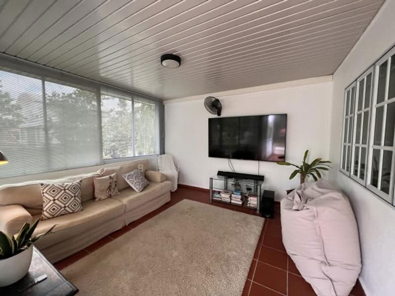 namly drive, Tanglin / Holland / Bukit Timah, 4 Bedrooms, 3,000 sqft, Semi-Detached House For Rent, by Ben Lee, 500273857 - PropertyGuru.com.sg