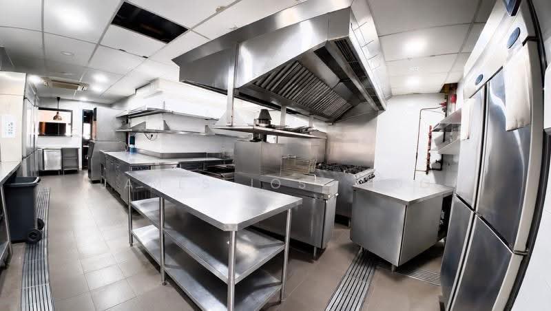 11 MOHAMED SULTAN ROAD, 11, Orchard / River Valley, 2,300 sqft, Food & Beverage For Rent, by James Jose Boo, 500273875 - CommercialGuru.com.sg