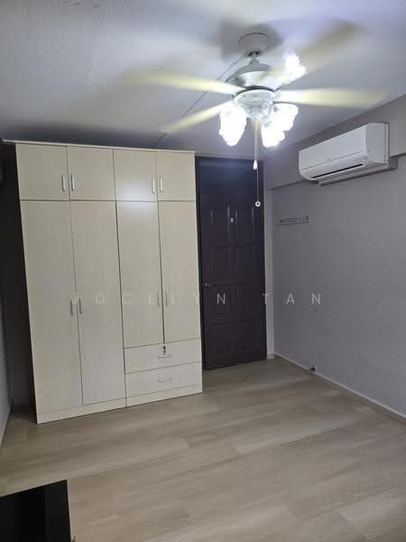 212 Yishun Street 21, 212 Yishun Street 21, Sembawang / Yishun, Room Rental, 100 sqft, HDB Flat For Rent, by Jocelyn Tan, 500273905 - Bedroom - PropertyGuru.com.sg