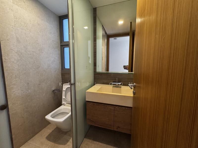 The Lanai, 140 Hillview Avenue, Dairy Farm / Bukit Panjang / Choa Chu Kang, 3 Bedrooms, 1,184 sqft, Condominium For Rent, by Kenji Goh, 500273918 - Bathroom - PropertyGuru.com.sg