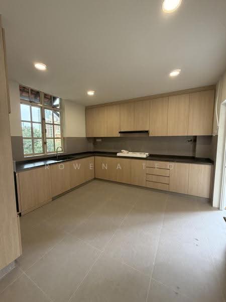 Wilmer House, 1 Saint Thomas Walk, Orchard / River Valley, 4 Bedrooms, 2,217 sqft, Condominium For Rent, by Rowena Teo, 500273921 - Kitchen - PropertyGuru.com.sg