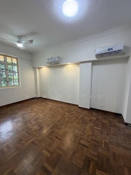 Wilmer House, 1 Saint Thomas Walk, Orchard / River Valley, 4 Bedrooms, 2,217 sqft, Condominium For Rent, by Rowena Teo, 500273921 - Master bedroom - PropertyGuru.com.sg