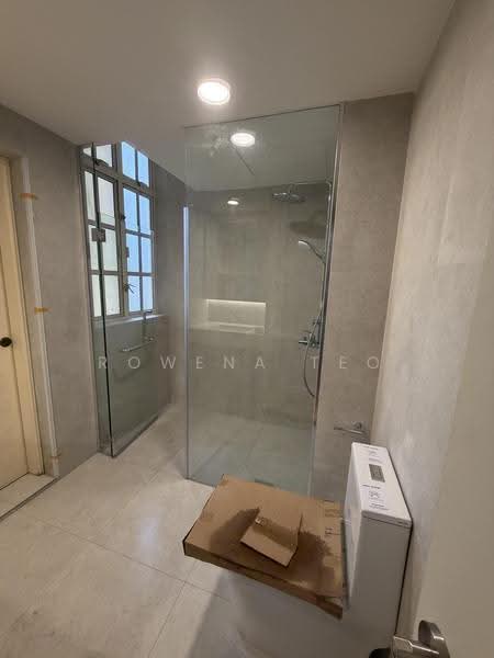 Wilmer House, 1 Saint Thomas Walk, Orchard / River Valley, 4 Bedrooms, 2,217 sqft, Condominium For Rent, by Rowena Teo, 500273921 - Master Bathroom - PropertyGuru.com.sg
