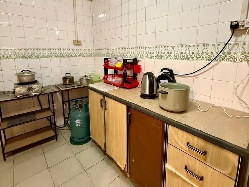 363 Woodlands Avenue 5, 363 Woodlands Avenue 5, Admiralty / Woodlands, Room Rental, 105 sqft, HDB Flat For Rent, by Charlene Chai, 500273933 - Kitchen - PropertyGuru.com.sg