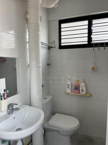 826 Tampines Street 81, 826 Tampines Street 81, Pasir Ris / Tampines, 2 Bedrooms, 700 sqft, HDB Flat For Sale, by Aizuddin Maulud, 500273944 - PropertyGuru.com.sg