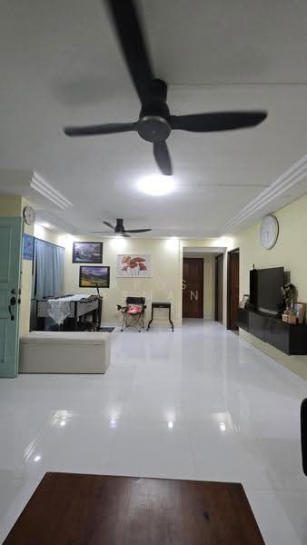 794 Woodlands Drive 72, 794 Woodlands Drive 72, Admiralty / Woodlands, 3 Bedrooms, 1,076 sqft, HDB Flat For Sale, by Aros Osman, 500273945 - Living Room - PropertyGuru.com.sg