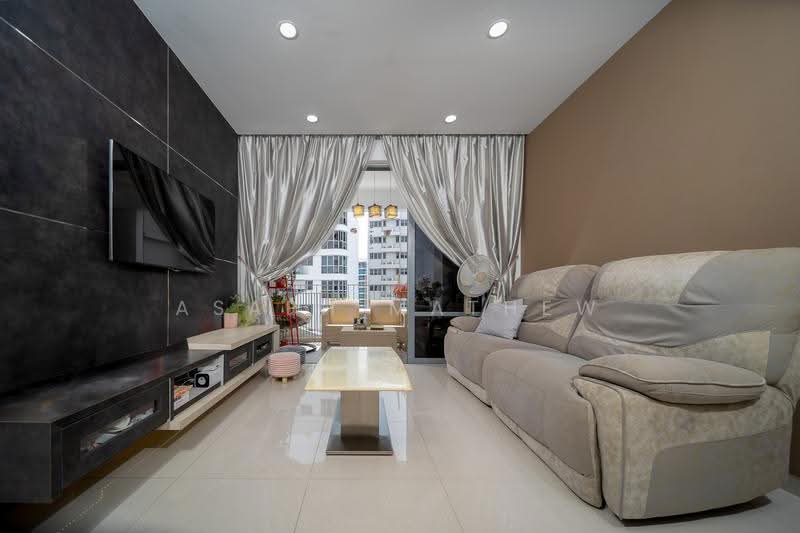 Arc at Tampines, 15 Tampines Avenue 8, Pasir Ris / Tampines, 3 Bedrooms, 1,055 sqft, Condominium For Sale, by Asaph Mathew, 500273947 - Living Room - PropertyGuru.com.sg