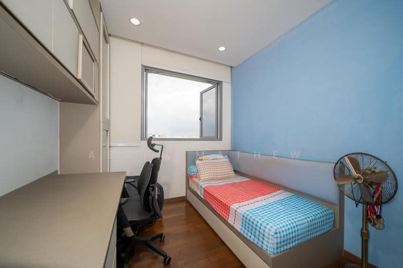 Arc at Tampines, 15 Tampines Avenue 8, Pasir Ris / Tampines, 3 Bedrooms, 1,055 sqft, Condominium For Sale, by Asaph Mathew, 500273947 - Bedroom - PropertyGuru.com.sg
