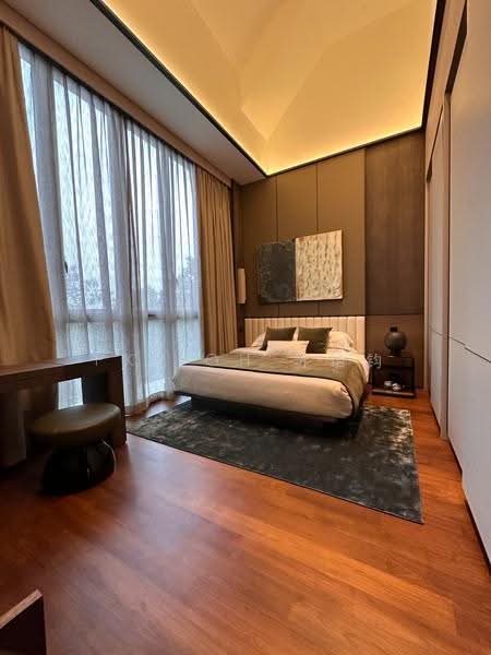 Parksuites, 18 Holland Grove Road, Tanglin / Holland / Bukit Timah, 4 Bedrooms, 3,068 sqft, Condominium For Sale, by PK Soh 苏培钧, 500273949 - Bedroom - PropertyGuru.com.sg