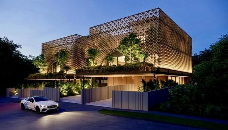 Kew Drive, Bedok / Upper East Coast, 5 Bedrooms, 7,104 sqft, Semi-Detached House For Sale, by Kevin Feng, 500273956 - Exterior - PropertyGuru.com.sg