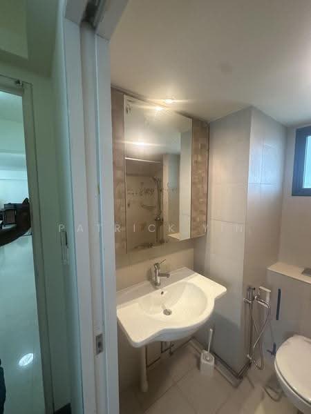 Pinnacle @ Duxton, 1 Cantonment Road, Chinatown / Tanjong Pagar, 3 Bedrooms, 1,130 sqft, HDB Flat For Rent, by Patrick Yin, 500273961 - Bathroom - PropertyGuru.com.sg