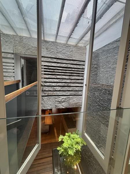 Cairnhill Conservation Heritage Home, Orchard / River Valley, 4 Bedrooms, 3,638 sqft, Shophouse For Sale, by Diana Seow Weibel, 500273963 - PropertyGuru.com.sg
