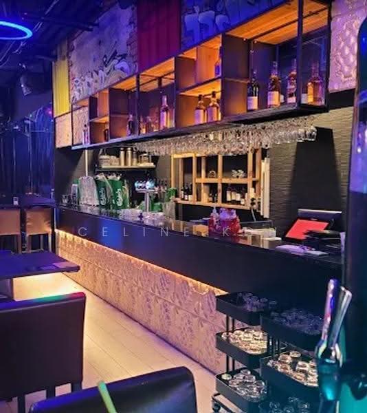 Restaurant with Live Entertainment Bar Pub 3am License, Beach Road / Bugis / Rochor, 5,446 sqft, Food & Beverage For Rent, by Celine Koh, 500273966 - Interior - CommercialGuru.com.sg