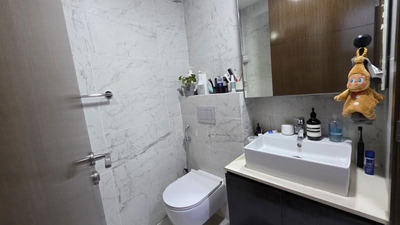 77 @ East Coast, 77 Upper East Coast Road, East Coast / Marine Parade, 2 Bedrooms, 635 sqft, Condominium For Sale, by Francis Sim, 500273967 - Bathroom - PropertyGuru.com.sg